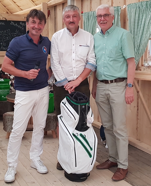 Tombola-Gewinner beim Weinhügelcup.